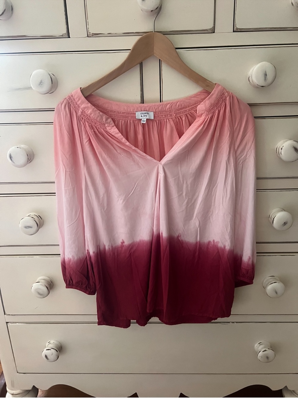 crown & ivy Pink to Burgundy Ombre Peasant Blouse